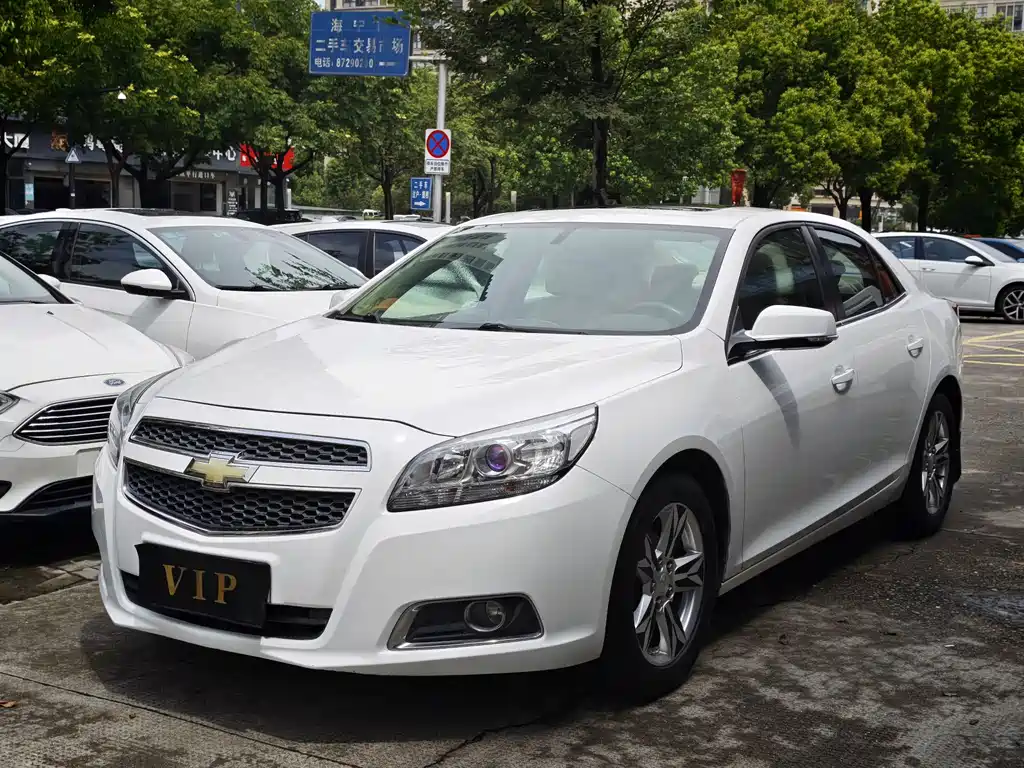 Chevrolet Malibu 2014 — фото 1
