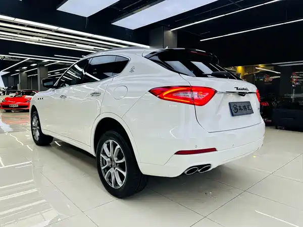 Maserati Levante 2017