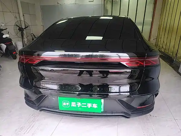 BYD Han 2024