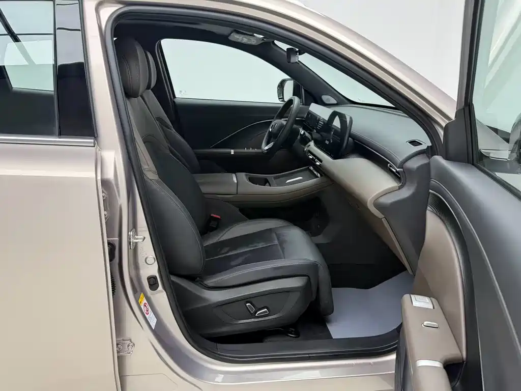 Changan CS55PLUS 2025 — фото 12
