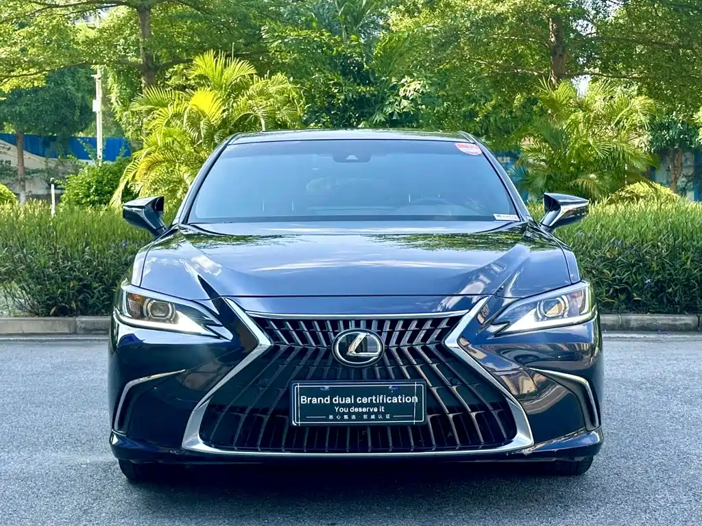 Lexus ES 2024 — фото 2