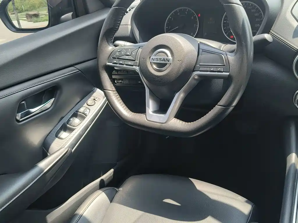 Nissan Sylphy 2022 — фото 17
