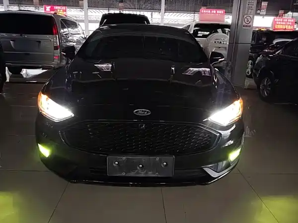 Ford Mondeo 2021