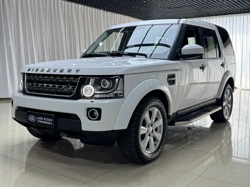 Land Rover Discovery 2016 — фото 1