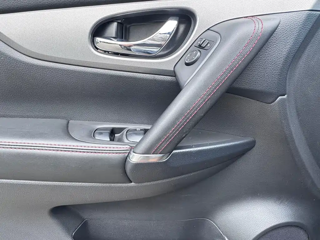 Nissan Qashqai 2023 — фото 17
