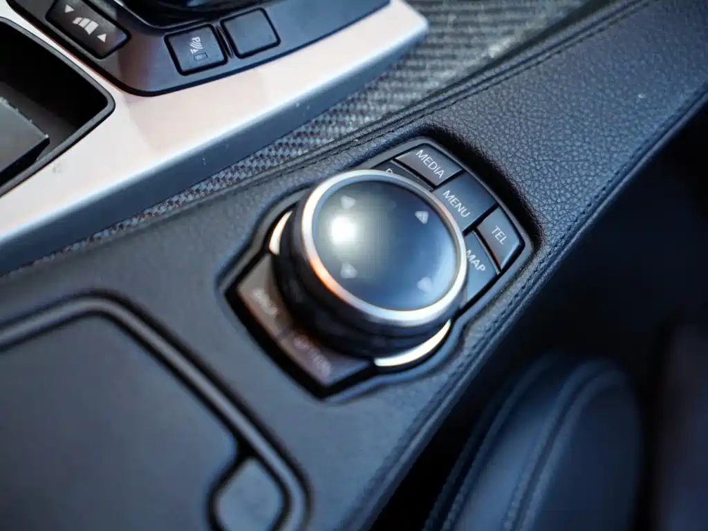 BMW M6 2015 — фото 40