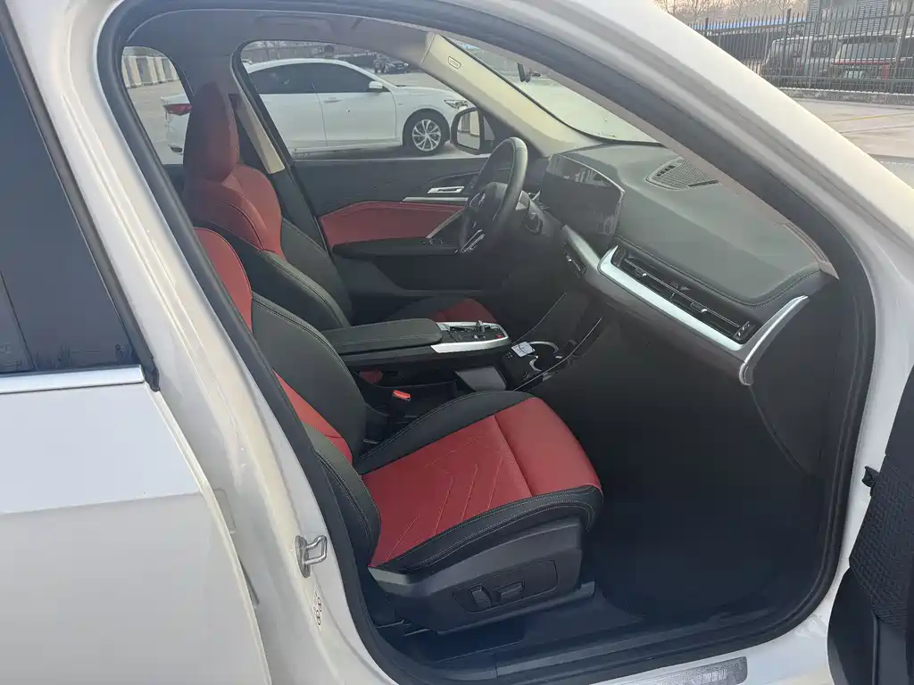 BMW X1 2024 — фото 12