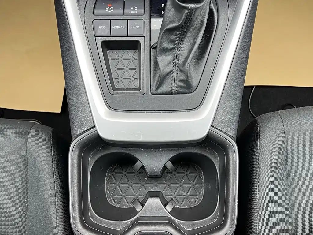 Toyota Wildlander 2024 — фото 22