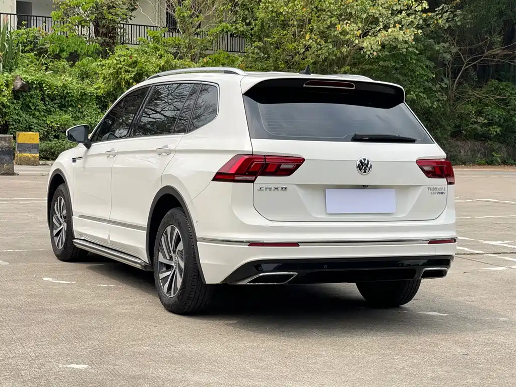 Volkswagen Tiguan L PHEV 2021 — фото 5