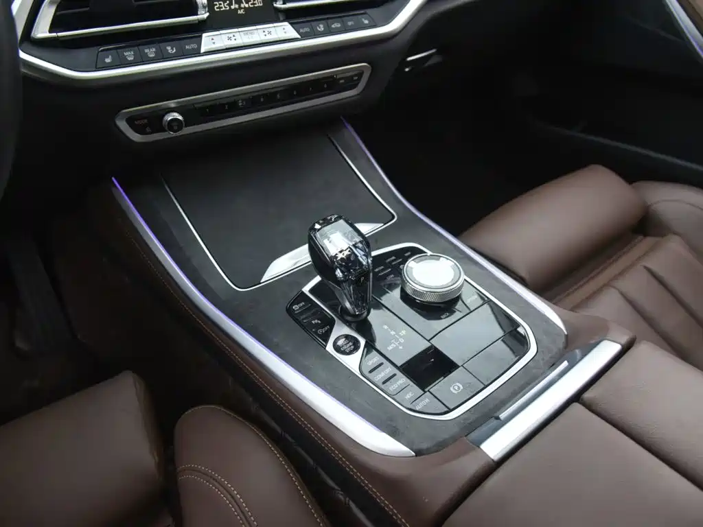 BMW X5 2021 — фото 10