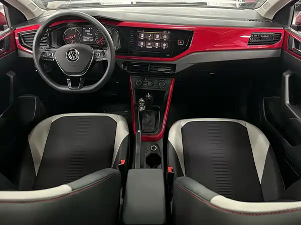 Volkswagen Polo 2021