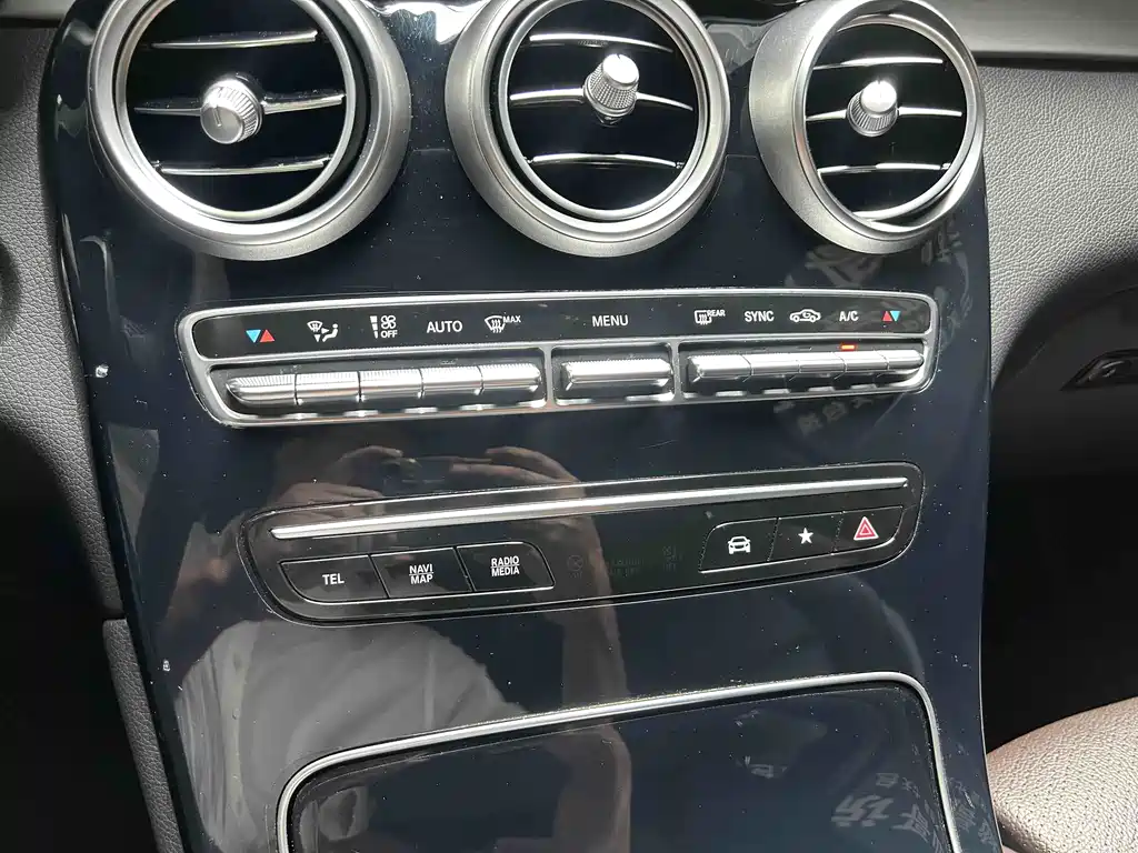 Mercedes-Benz GLC 2022 — фото 15