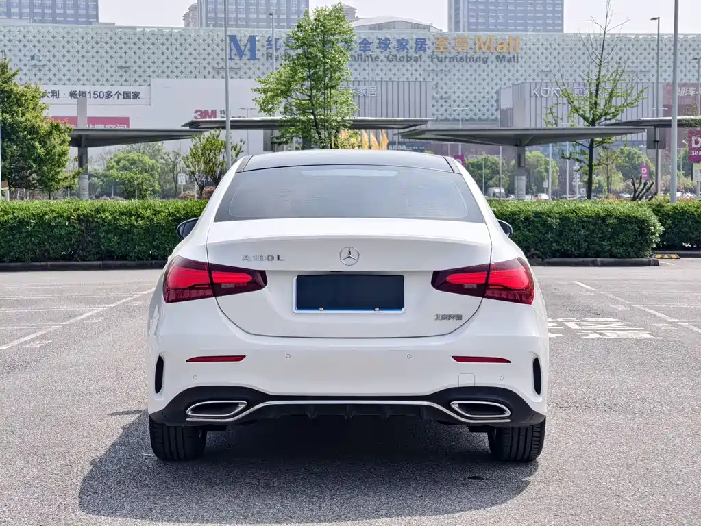 Mercedes-Benz A-Class 2023 — фото 5