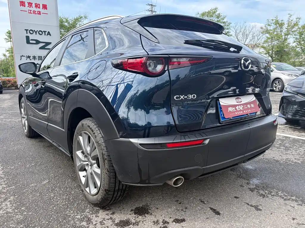 Mazda CX-30 2021 — фото 15