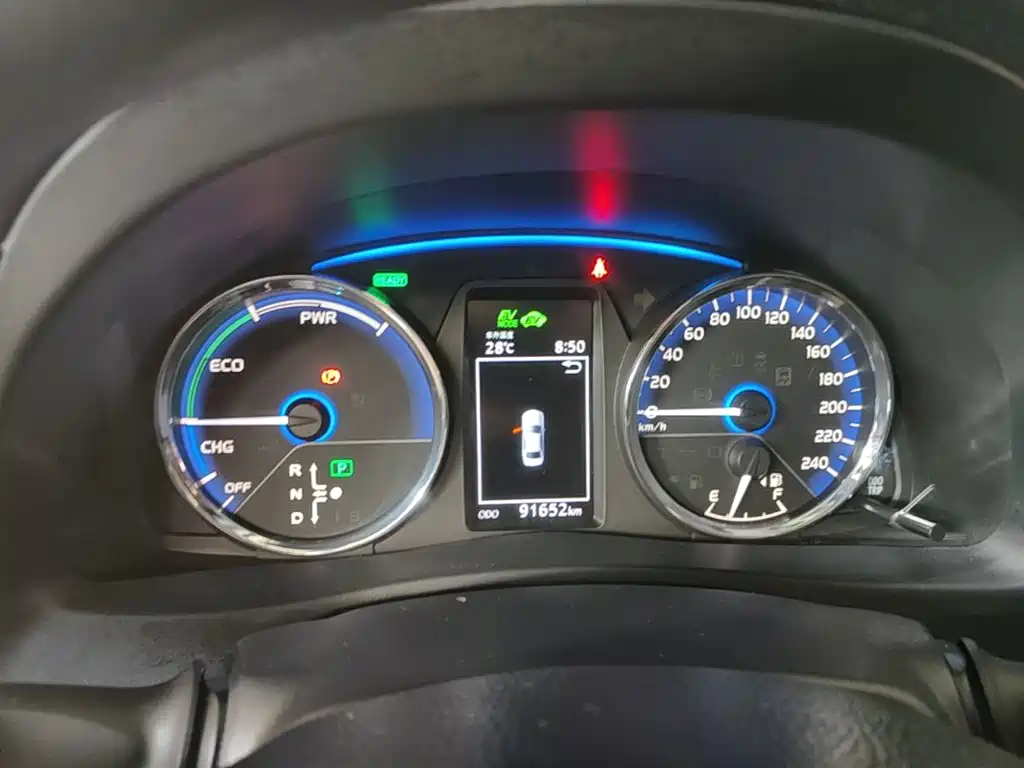Toyota Corolla Hybrid 2019 — фото 12