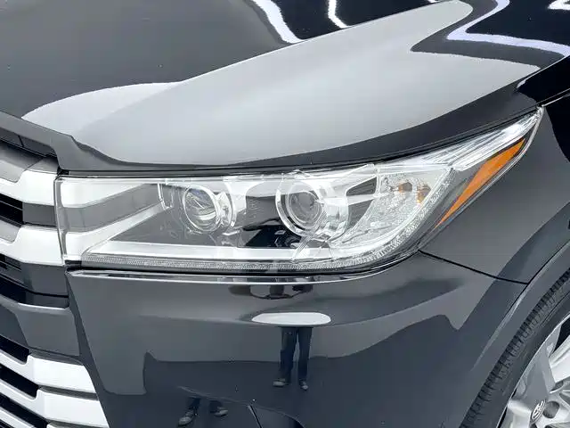 Toyota Highlander 2021 — фото 18
