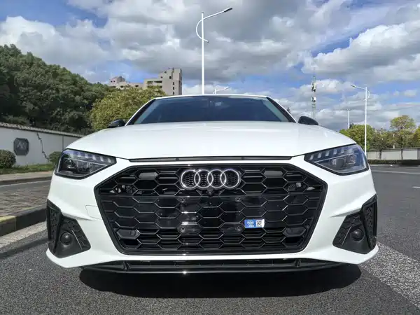 Audi A4L 2022