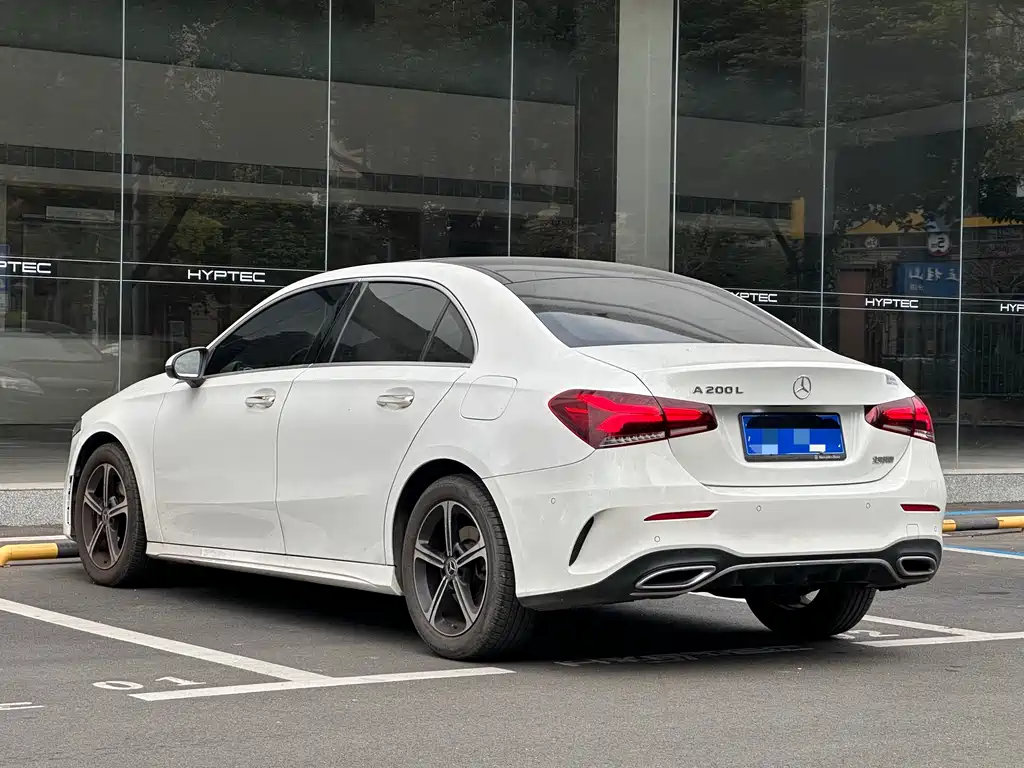 Mercedes-Benz A-Class 2022 — фото 5