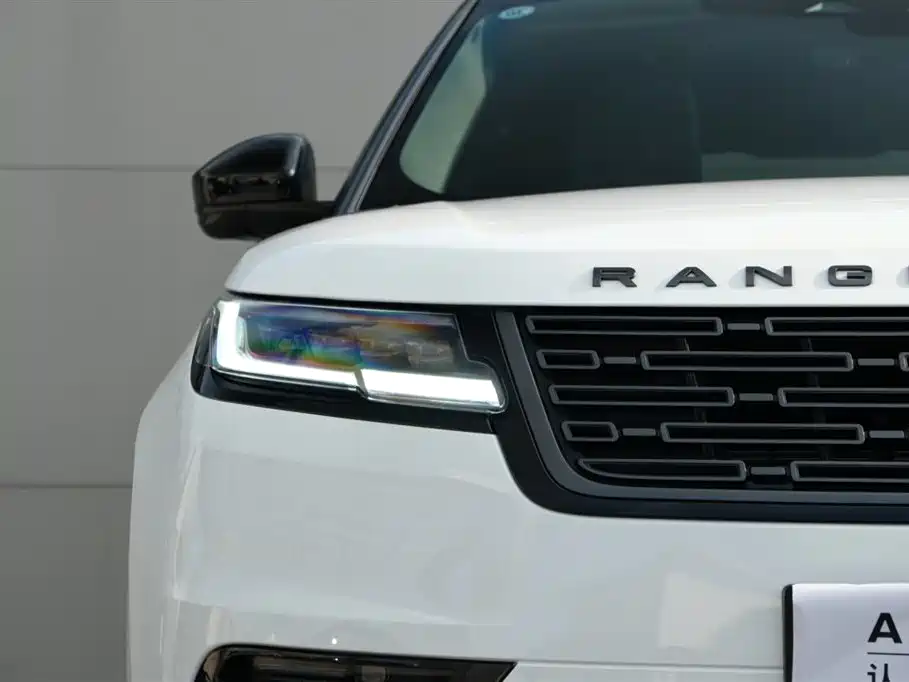 Land Rover Range Rover Velar 2025 — фото 16