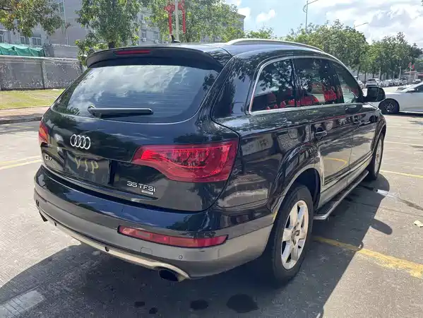 Audi Q7 2012
