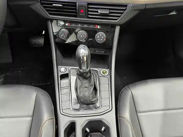 Volkswagen Bora 2022