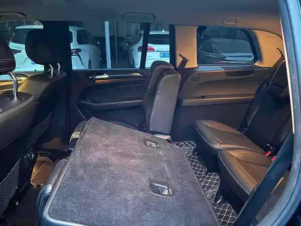 Mercedes-Benz GL-Class 2015