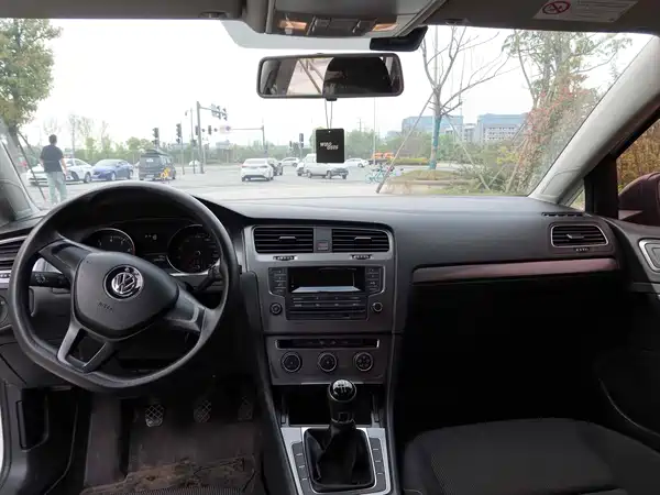 Volkswagen Golf 2015