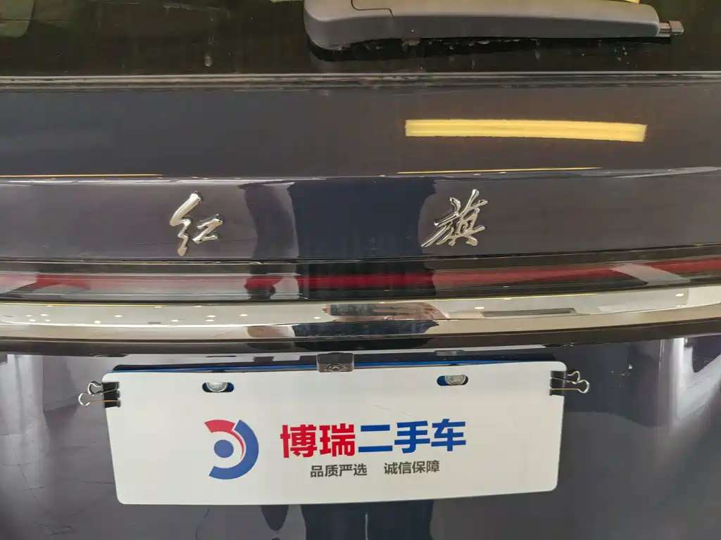 Hongqi HS7 2023 — фото 31