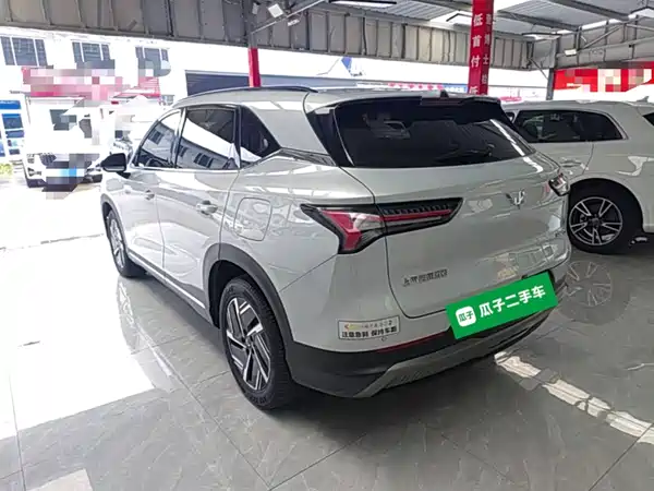 Wuling Starlight S 2024