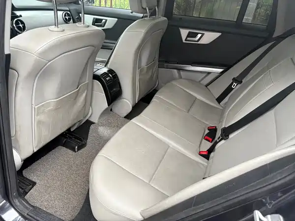 Mercedes-Benz GLK-Class 2012