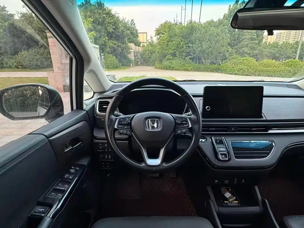 Honda Odyssey 2022 — фото 13