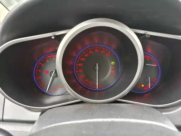 Mazda CX-7 2014
