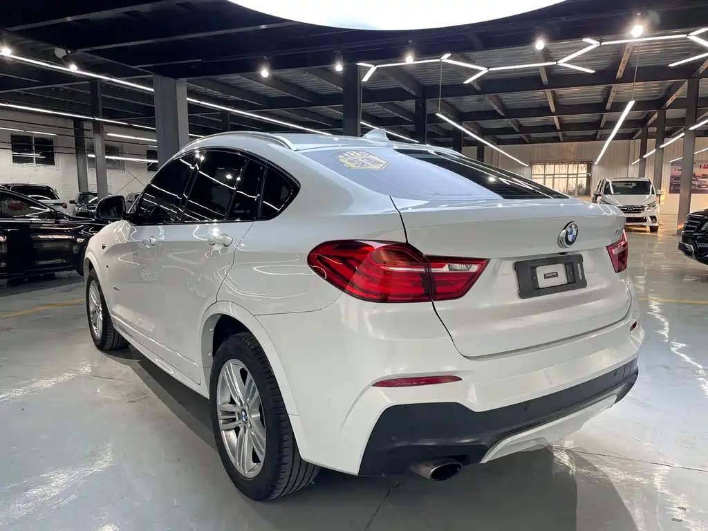 BMW X4 2017 — фото 22