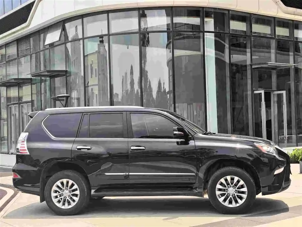 Lexus GX 2016 — фото 8