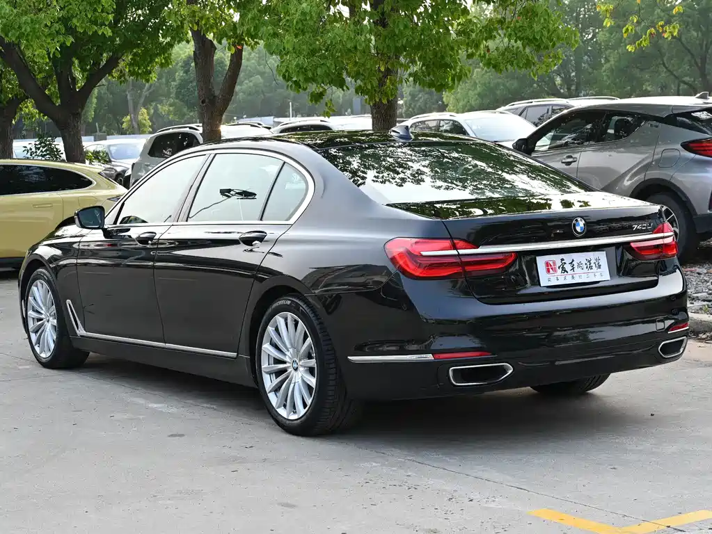 BMW 7 Series 2016 — фото 4