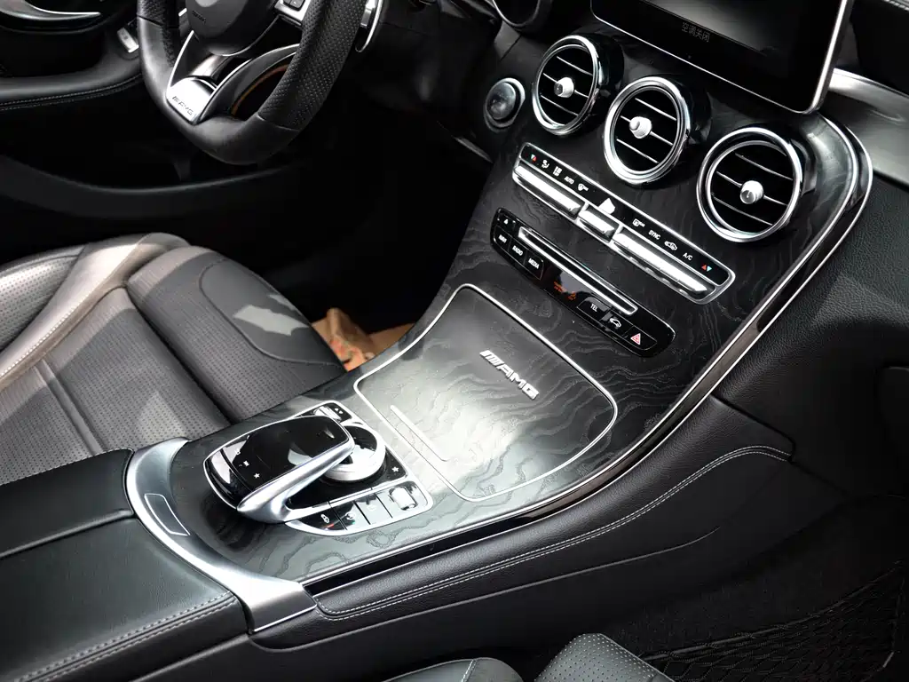 Mercedes-Benz GLC AMG 2018 — фото 22