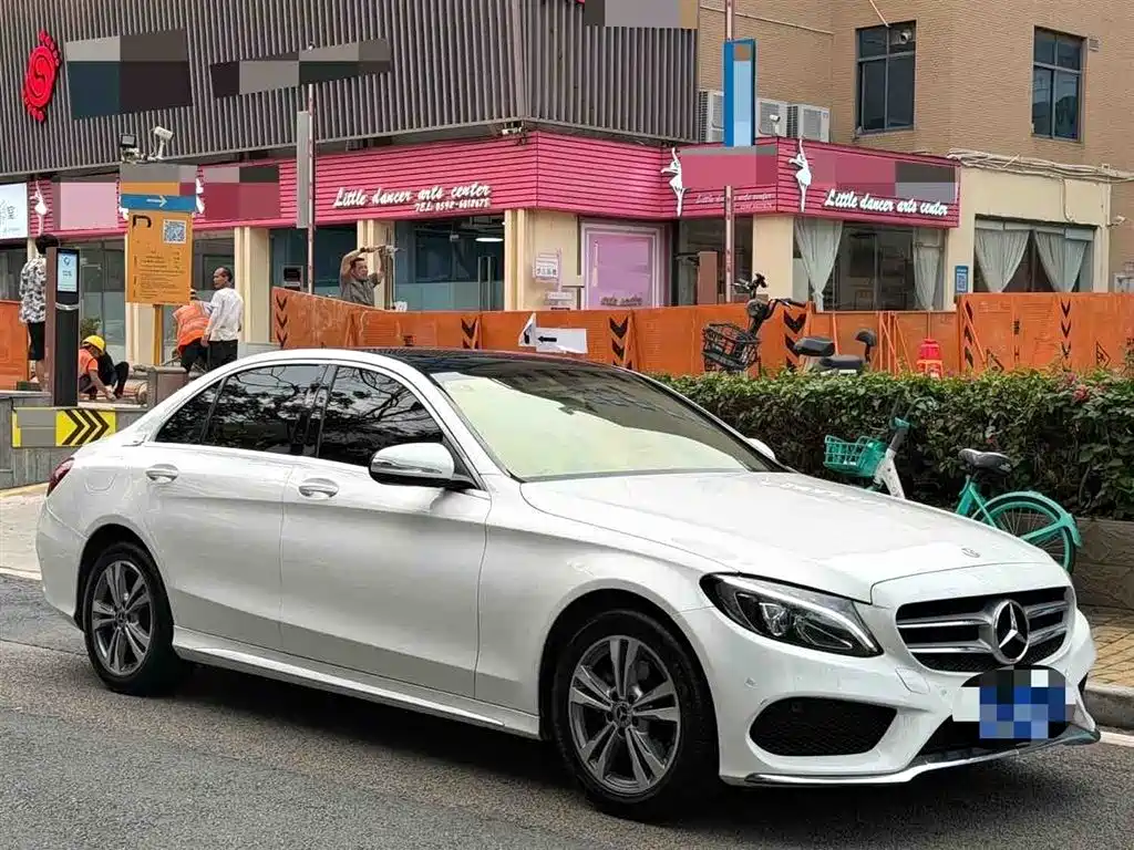 Mercedes-Benz C-Class 2018 — фото 3