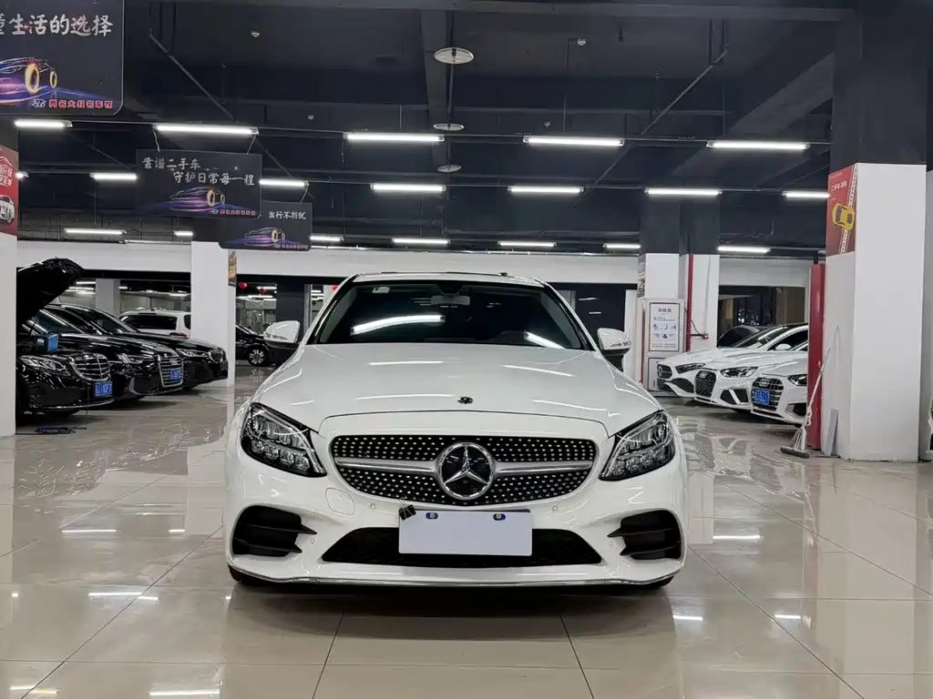 Mercedes-Benz C-Class 2019 — фото 2
