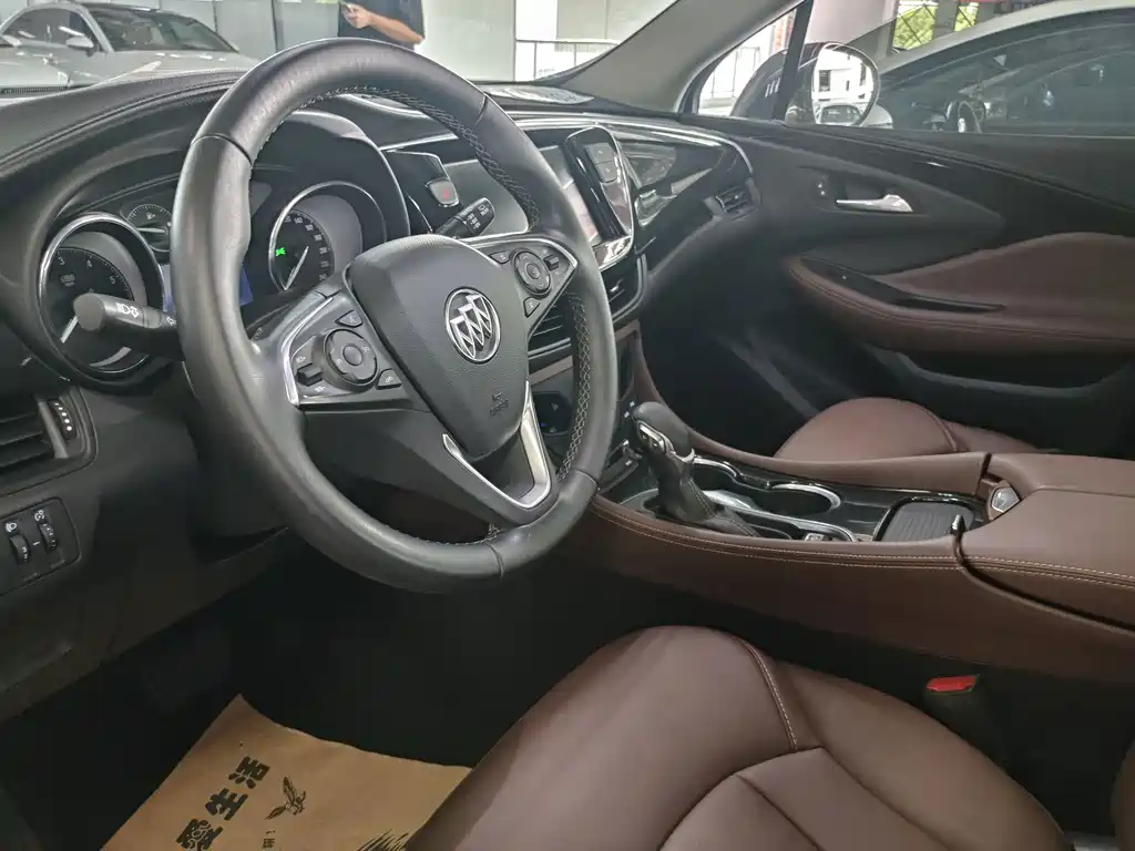 Buick Envision Plus 2020 — фото 5