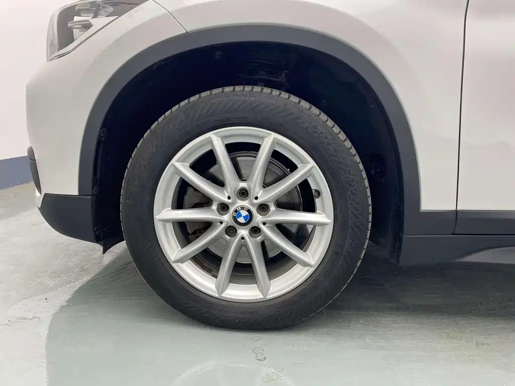 BMW X1 2017 — фото 10