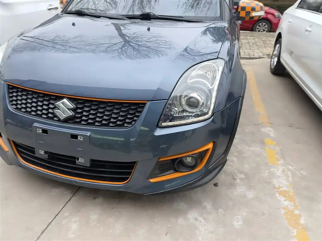 Suzuki Swift 2018 — фото 18