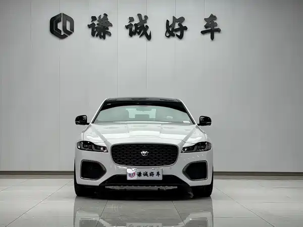 Jaguar XFL 2024