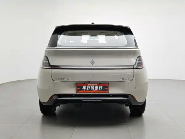 Baojun Yunduo 2024