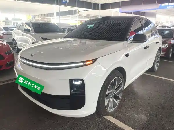 Li Auto L6 2024