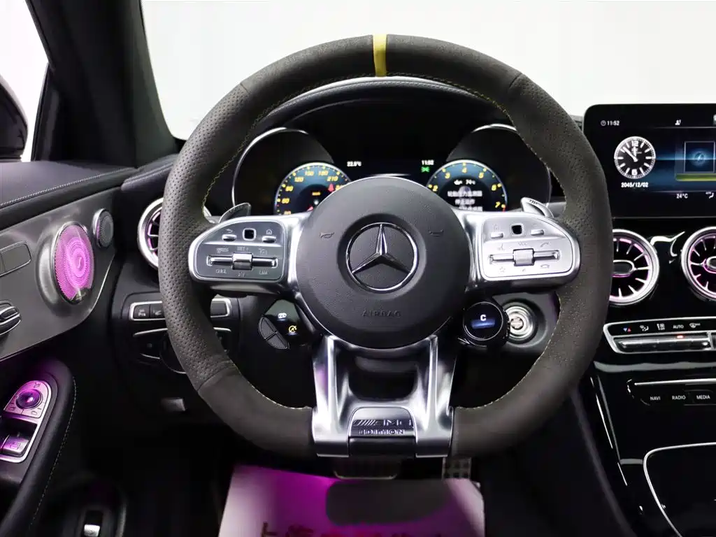 Mercedes-Benz C-Class AMG 2021 — фото 13