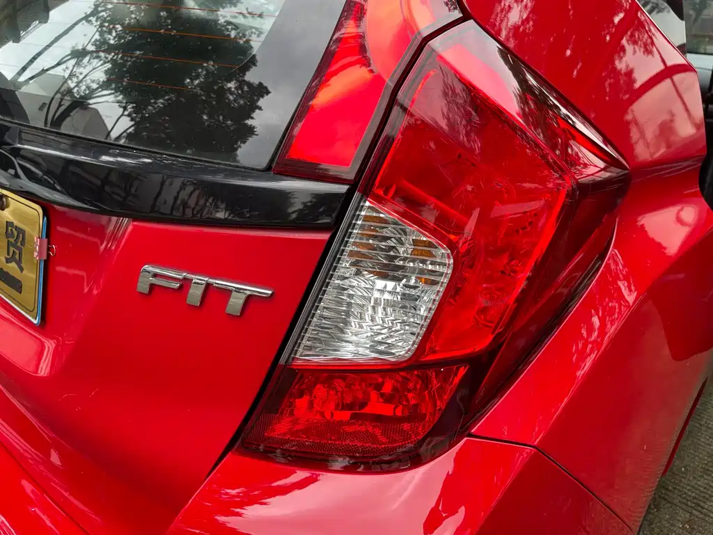 Honda Fit 2014 — фото 14