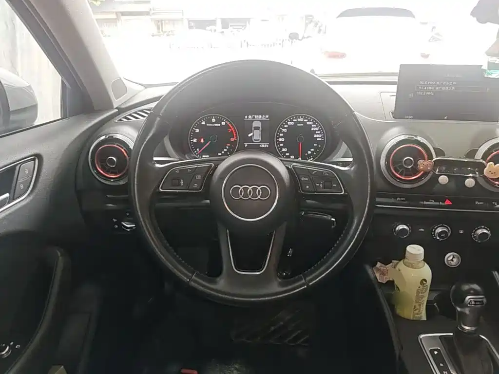 Audi A3 2017 — фото 11