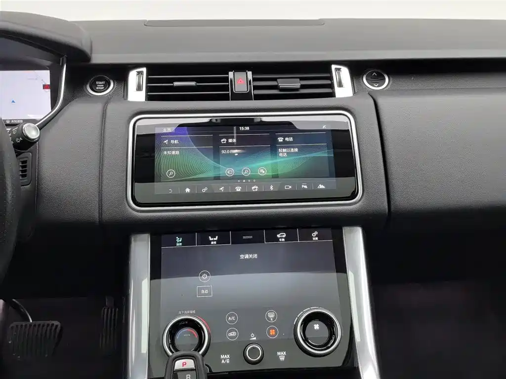 Land Rover Sport 2021 — фото 12