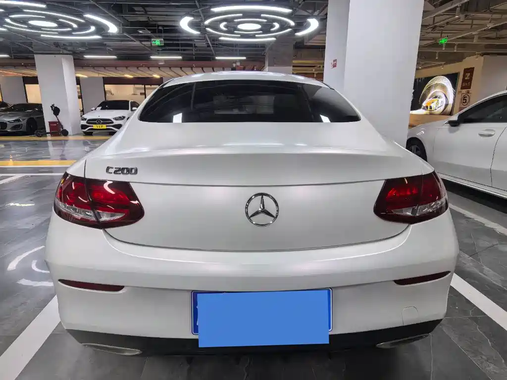 Mercedes-Benz C-Class 2018 — фото 13