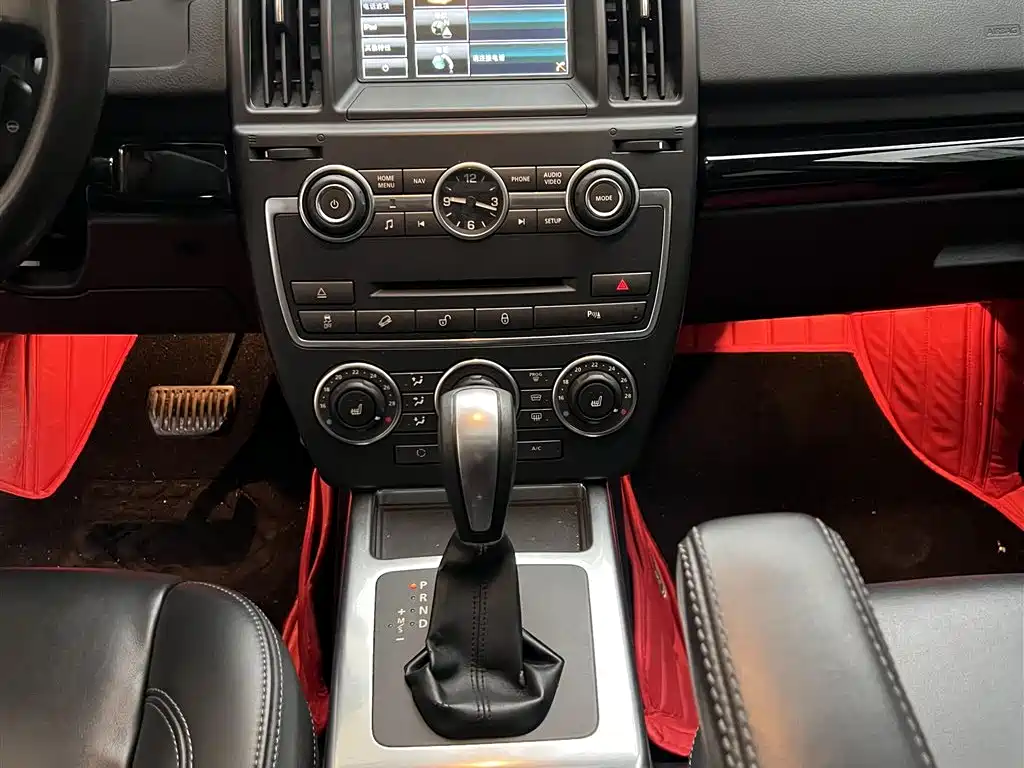 Land Rover Freelander 2 2014 — фото 12